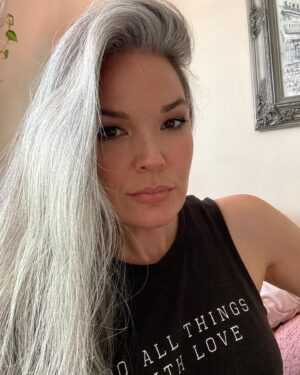 April Schutte Instagram - Swipe for two different looks 😆 Get you a girl who can do both! 
.
.
.
#modelinglife #afterandbefore #silverfox #modelactor #ditchthedye #embracethegrey #makeuplooksgood #modelonset #greyhairmodel #silversisterscommunity #silversistersunite