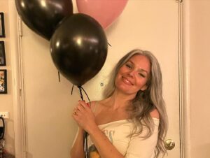 April Schutte Instagram - I realize I’ve not shared my birthday other than in stories! Here are a few sweet moments from April 11, my 43rd birthday. I love my lovely little family. Scroll to the end for the best photo of the day! 
.
.
.
#happybirthdaytome🎉 #birthdaygirls #happybirthdaymama #santamonicapier🎡 #greystonemansion #littlefamily #gratefuleveryday #beverlyhills