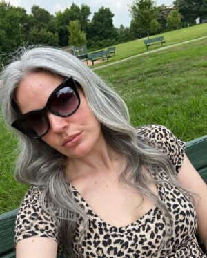 April Schutte Instagram - And just sharing these 3 because I loved my dewy skin and this fab leopard dress!
.
.
.
#greywomen #silverwomen #naturalgreyhair #greyhaircolor #silverhaircolor #grannyhair (not!)