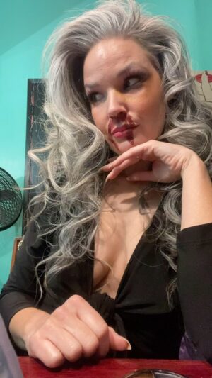 April Schutte Instagram - Memories! #DaisyDomergue makeup, #AprilShowers hair! Backstage before or after (can’t remember) performing my ‘Daisy’ tribute. Putting it out there that, yes, I am still available for burlesque shows and this is technically a holiday act (Quentin has said the film is a Christmas movie!) Book me!
.
.
.
#quentintarantinofilms #DaisyDomergue #quentintarantino #livetheatre #filmactor #theatreactor