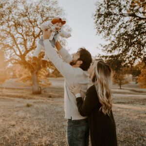 Aqueela Zoll Instagram - Merry Christmas & happy holidays! 🤎 Ryan, Aqueela,   Rozlo 

Our first Christmas with this little cookie has been so wonderful! Here’s to another year of adventure, blessing, family & friendships ✨

Photos by the magnificent @victoriasjolanderphotography