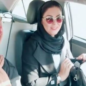 Aram Yousefinia Instagram - و در ادامه پست قبل 

بانو #لاله_اسکندری اسکندری#سپیده_مظاهری_تهرانی#برندسازی_شخصی #موفقیت_فردی