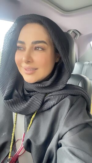 Aram Yousefinia Instagram - #آرام_یوسفی_نیا 
برنامه گذار
بازیگر و‌مدرس زیبایی