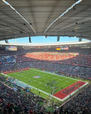 Aras Aydın Instagram - F🏈🏈king amazing experience🇩🇪