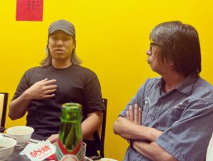 Arata Iura Instagram - _
映画【光にふれる】や台湾版【模倣犯】の
チャン・ロンジー監督と一日かけていろんな意見交換をした
夜は福田村事件を観てくれたチャン・ロンジー監督と森達也監督が
世代を超えた映画談議が始まり貴重な場に立ち会えた
写真撮り忘れたけどリン・リーシュウ監督ともいろんな話しをした
大小関係なく本当に善い映画祭では好いご縁が繋がっていく
目の前のことからまたコツコツ始めていく元気が湧いてきた
いつかまた逢える日を楽しみにしています
