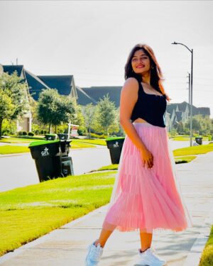 Archana Ravichandran Instagram - Glow in solitude ✨