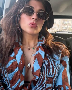 Archana Vijaya Instagram - That’s amorè ! 🇮🇹 #sunglasssummer #iykyk #lightshow 😛😁😂