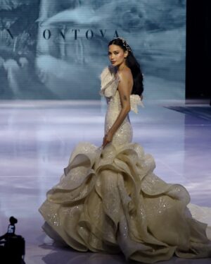 Arci Muñoz Instagram - Congratulations love!! @ehrranmontoya 🤍🤍🤍
For you I’ll do this over and over again!! 😘 
basta sa wedding ko pls wag ganito kabigat na gown! 😂🤣

📸 @timfilmstudio 
💇🏻‍♀️ @jocelynjustiniane