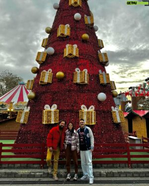 Argyris Angelou Instagram - Fun day 😍🎄