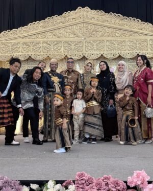Arie Kriting Instagram - Bang @mamat_alkatiri dan @nafhafirah day's ❤️ 
Semoga pernikahan kalian sakinah mawadah warahmah til jannah, aamiin aamiin ya rabbal alamin 🥰🙏🏽