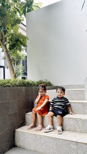 Arie Kriting Instagram - Seira sih cantik, cocoklah sama Naka. Tapi kok agak kuatir ya sama besannya.