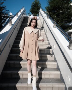 Ariel Chiao Instagram - 迪士尼專屬風格
算有心了吧！！！！！
老爹看到還虧我：「唉喲 穿裙子唷～～（搭配賊笑的臉）」
吵屁吵喔害我那天怪尷尬一整天😒
-
裙、上衣都是 @polylulu_tw