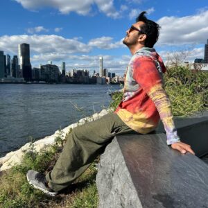 Arifin Shuvo Instagram - Memory lane📝

#tbh #me #travelphotography #lost #alive #life #instagood #dhaka #newyork #bangladesh