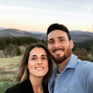 Aritz Aduriz Instagram - Zorionak maitia! Beste 37 elkarrekin ospa ditzagun❤️