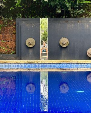 Arjun Mathur Instagram - Only @birdsongmoira 💚🩷💙