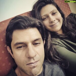 Arjun Mathur Instagram - Happiest of birthdays to my little sister that grew up with only three mad men in the house, into the woman and mother that I so admire today. 
Love you always, @sonicgk ❤️❤️❤️