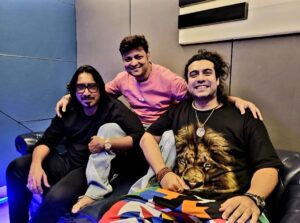 Arko Pravo Mukherjee Instagram - Thank You to my dearest friends for the beautiful memories of my birthday.. ♥️🙏 I love you all.. many of whom I couldn't meet but are in my thoughts always