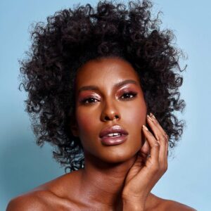 Arlene Martin Instagram - The #ArleneMartinHair vault is massive! Over 25 years of hair artistry and the journey continues… international fashion designer @avnah #blessedforever