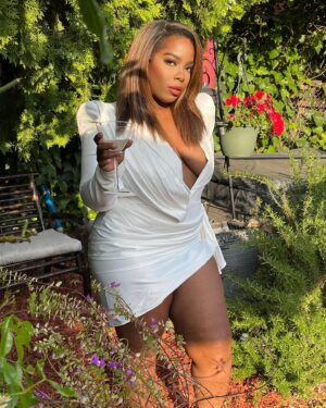 Arlene Martin Instagram - This is 45….. 6/5/1979 #BlessedForever