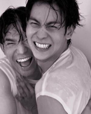 Arm Sappanyoo Panatkool Instagram - Happy Songkran Day 💦🔫😁 
สุขสันต์วันสงกรานต์ 2024 #พอร์ชอาม #porscharm #สงกรานต์