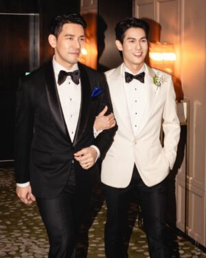 Arm Sappanyoo Panatkool Instagram - And I said YES officially ❤️❤️
ประกาศอย่างเป็นทางการว่าพอร์ชอามจะจดทะเบียนสมรสกันเมื่อกฎหมายผ่านครับ 😘😘 จะได้มีงานแต่งงานกันจริงๆแล้วววว

#พอร์ชอาม
#PorschArm
#สมรสเท่าเทียม
