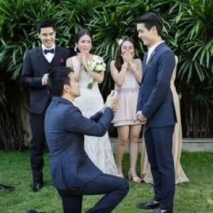 Arm Sappanyoo Panatkool Instagram - And I said YES officially ❤️❤️
ประกาศอย่างเป็นทางการว่าพอร์ชอามจะจดทะเบียนสมรสกันเมื่อกฎหมายผ่านครับ 😘😘 จะได้มีงานแต่งงานกันจริงๆแล้วววว

#พอร์ชอาม
#PorschArm
#สมรสเท่าเทียม