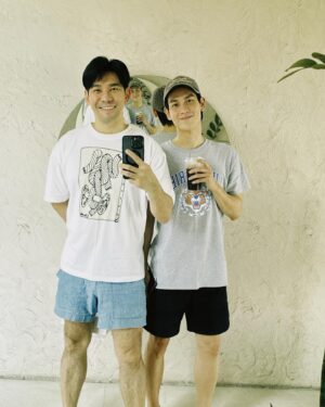 Arm Sappanyoo Panatkool Instagram - 😉😁 side by side #พอร์ชอาม #PorschArm