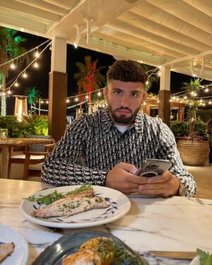 Arman Tsarukyan Instagram - Diet has started again 🐟