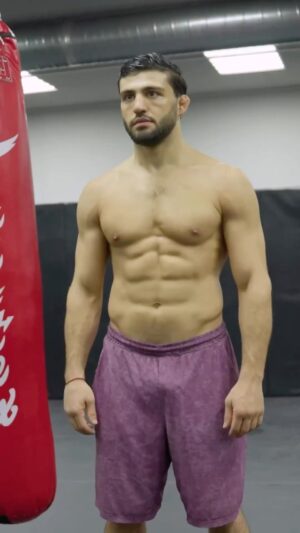 Arman Tsarukyan Instagram - Никого не слушай, верь только в себя и в свои силы!
