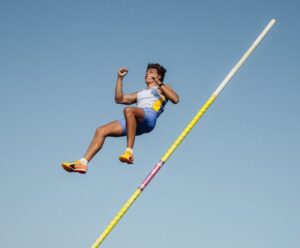 Armand Duplantis Instagram - 6.11m WL here in Hengelo💪