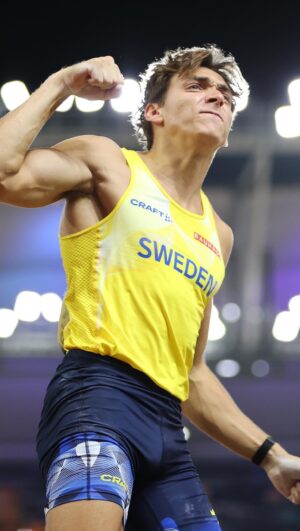 Armand Duplantis Instagram - The man, the myth, the Mondo 😌

#WorldAthleticsChamps