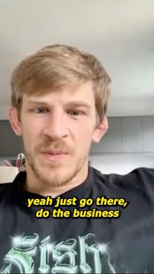 Arnold Allen Instagram - ‘REMIND PEOPLE I’M NOT JUST A YOUTUBER!’

Always good catching up with the main man @arnoldbfa who talked:
- Giga Chikadze UFC 304✅
- Fighting at 3am✅
- Lessons from Holloway & Evloev fights✅
- Ilia Vs Max prediction✅

Full interview with @insidefighting