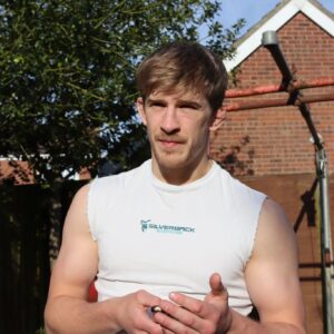 Arnold Allen Instagram - Suns out guns out, training in the sun is the best ⚔️🫡👊🏻

@silverbackgymwear