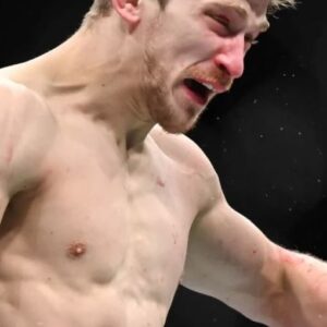 Arnold Allen Instagram - Arnold clears every alien with ease 💀
Arnold ‘Almighty’ Allen ⚡️🏴󠁧󠁢󠁥󠁮󠁧󠁿
@arnoldbfa 
@ninamariedaniele 

🏷️ 

#arnoldallen #ufc304 #england #uk #leonedwards #fighter #ufc #mma #edit #mmaedit #ufcedit #instagram #reels #instagrameels #igreels #viral #trending #share #follow #like #viralvideos #funny #funnyvideos #lol #haha #trendingreels #ko #knockout #fight #sport
thebeautyofviolencemma