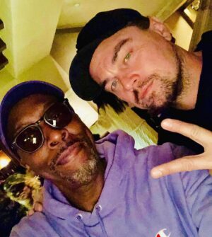 Arsenio Hall Instagram - 😯 I was so obsessed with college football 🏈 yesterday, I forgot to say happy birthday to @leonardodicaprio. 
I hope this new trip around the 
sun is the best EVER, Dawg! 
#woofwoofwoof 💪🏾