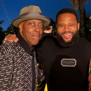 Arsenio Hall Instagram - Crush it Monday Bruh! Our 2024 Emmy Awards host! @anthonyanderson 📺 🥂