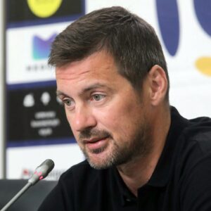 Artem Milevskyi Instagram - 1 травня 2024 року у приміщенні Укрінформу відбулася перша прес-конференція футбольної медійної команди IGNIS. 
Захід зібрав представників ЗМІ та прихильників команди, які обговорили низку важливих питань та поділилися новинами з «внутрішньої кухні» команди.