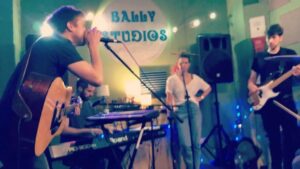 Arthur Darvill Instagram - We have a gig in 8 days. Details here https://www.hightide.org.uk/productions/arthur-darvill-and-ines-de-clercq 
@richiehartmusic @johnjackbeale @adamsopp