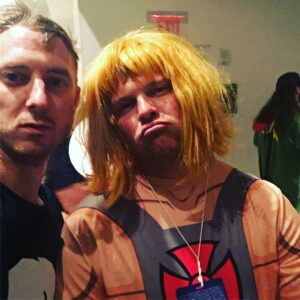 Arthur Darvill Instagram - Never meet your heroes. #dragoncon #heman