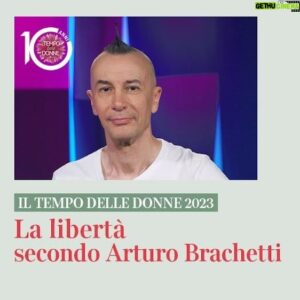 Arturo Brachetti Instagram - La libertà, secondo @arturobrachetti ⭐ Arturo Brachetti sarà tra gli ospiti del Tempo delle Donne 2023! Il tema di questa edizione è: LIBERTÀ! 👉🏻 La nostra festa-festival torna dall’8 al 10 settembre in Triennale Milano con live inchieste e dialoghi, spettacoli e performance, incontri e workshop in presenza e online. Un laboratorio di idee in cui si incrociano identità e si mescolano format usufruendo del linguaggio scritto e parlato per portare in scena il teatro civile. Quest’anno è un anno speciale. Festeggiamo il decennale del Tempo delle Donne e dedichiamo l’edizione del 2023 al tema della libertà, leitmotiv di tutte quelle precedenti. Trovate tutte le info sul #TDD2023 nel sito, linkato nella bio di @27esimaora