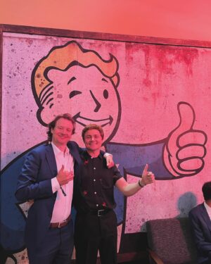 Arturo Castro Instagram - Had a blast last night celebrating my homie @kodefitz’s new show @falloutonprime !

Honestly, playing Fallout got me through 2020, and seeing what the amazing cast and team have done to bring it to life is absolutely mind blowing! 

Here’s to 17 seasons of this amazing show. Thanks as always to @nicolaparish for keeping me in mind.
