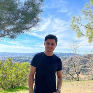 Arturo Castro Instagram - 36! 
I’m grateful for the air in my lungs, and the sun on my face. Grateful for those who surround me and the health and happiness of those I love. 

May this upcoming year be the best one yet! 🕺🏽🕺🏽