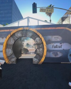 Arturo Castro Instagram - Had a blast last night celebrating my homie @kodefitz’s new show @falloutonprime !

Honestly, playing Fallout got me through 2020, and seeing what the amazing cast and team have done to bring it to life is absolutely mind blowing! 

Here’s to 17 seasons of this amazing show. Thanks as always to @nicolaparish for keeping me in mind.