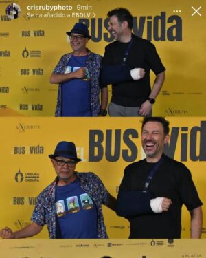 Arturo González-Campos Instagram - Ayer vi #ElBusDeLaVida hoy aún sigo ahí subido. Bravo y gracias a todos por hacerla.