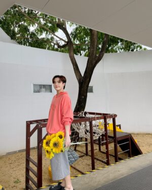 Arun Asawasuebsakul Instagram - Aspect of colors 💜💙💚💛🧡❤️