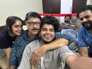 Arya Instagram - With my Pillars/പിള്ളേർസ് ❤️