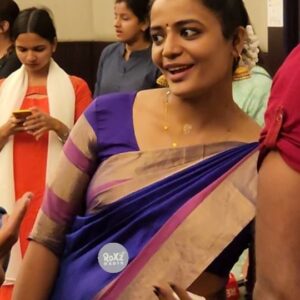 Arya Salim Instagram - സാരിയിൽ സുന്ദരിയായി ആര്യ ❤️🤩✨സലീം ozler സിനിമയുടെ വിജയം ആഘോഷിക്കാൻ മമ്മൂക്ക ജയറാമേട്ടൻ ഒപ്പം @aryasalimofficial #aryasalim #ozler