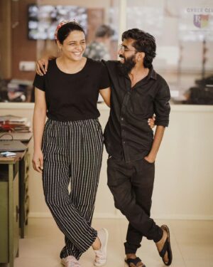 Arya Salim Instagram - ചങ്ക്........❤️🥰🤗 @rajeesh_velayudhan 
Pc : @sbk_shuhaib

#abrahamoslermovie
#candid #photooftheday #friendship #friend #friendsforever #happiness 
#aryaksalim #aryasalim