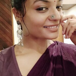 Arya Salim Instagram - Every exit is an entry somewhere else.

 Part 2 will reveal where she is heading to!!😎

#reelsindia #k #video #instareels #bollywood #beautiful #repost #trend #style #trendingreels #photooftheday #viralvideos #art #instalike #likes #model #a #likesforlike #motivation #nature #makeup #m #mumbai #youtube #r #foryoupage #punjabi #post #exploremore #dance

I know It's little bit late for Aaradhya but Ds is the most matching song!!🤭