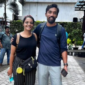 Arya Salim Instagram - MMT🥰❤️ உயிர்
@midhun_manuel_thomas
 thank you Mithun etta for your guidance and support 💗

PC : @_thrilokadhipathi_
And @nidhin_aryan_chitty

#instagood #love #photooftheday #photography #abrahamozler